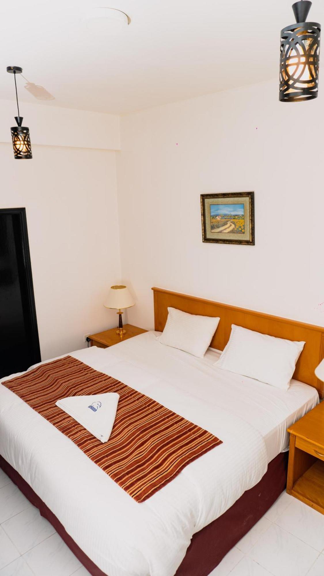 Pan Emirates Hotel Apartments Schardscha Exterior foto